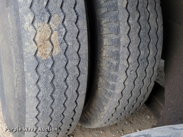 image for item JG9808 1970 Grove TM275LP  crane