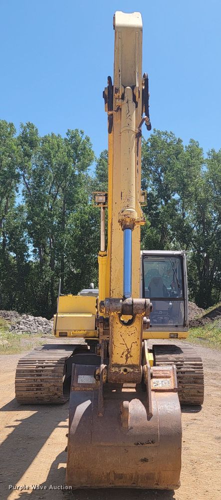 image for item JG9810 1996 Kobelco SK200LC Mark IV  excavator