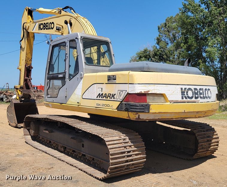 image for item JG9810 1996 Kobelco SK200LC Mark IV  excavator