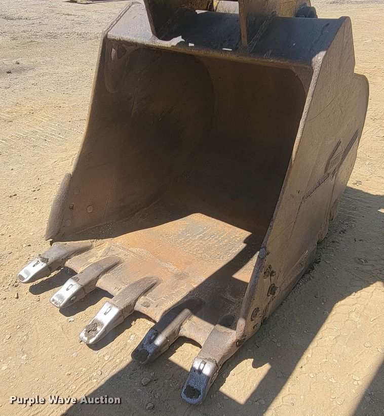 image for item JG9810 1996 Kobelco SK200LC Mark IV  excavator