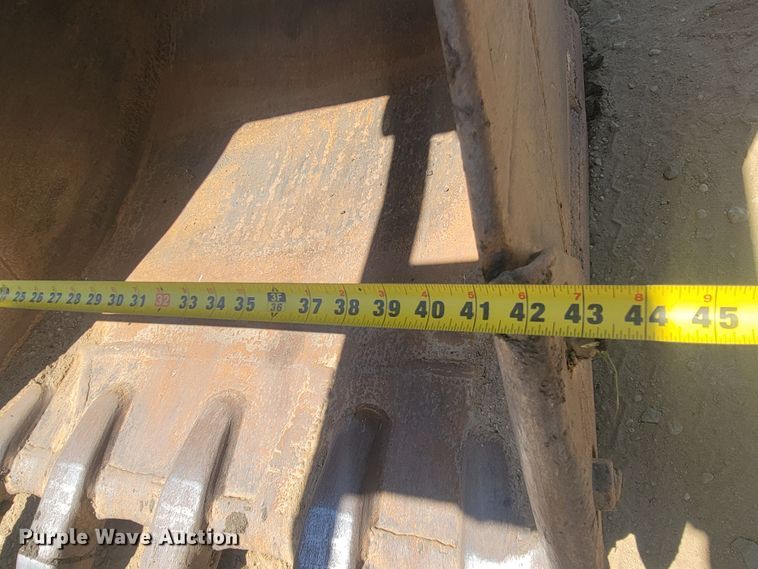 image for item JG9810 1996 Kobelco SK200LC Mark IV  excavator