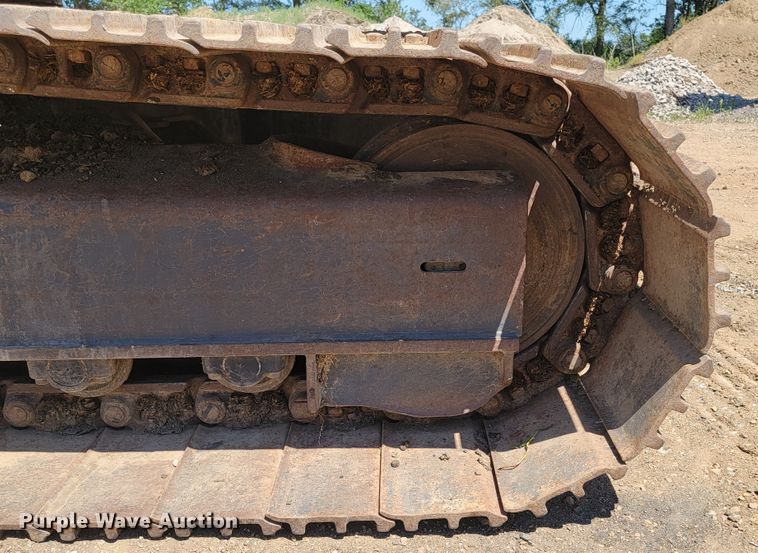 image for item JG9810 1996 Kobelco SK200LC Mark IV  excavator