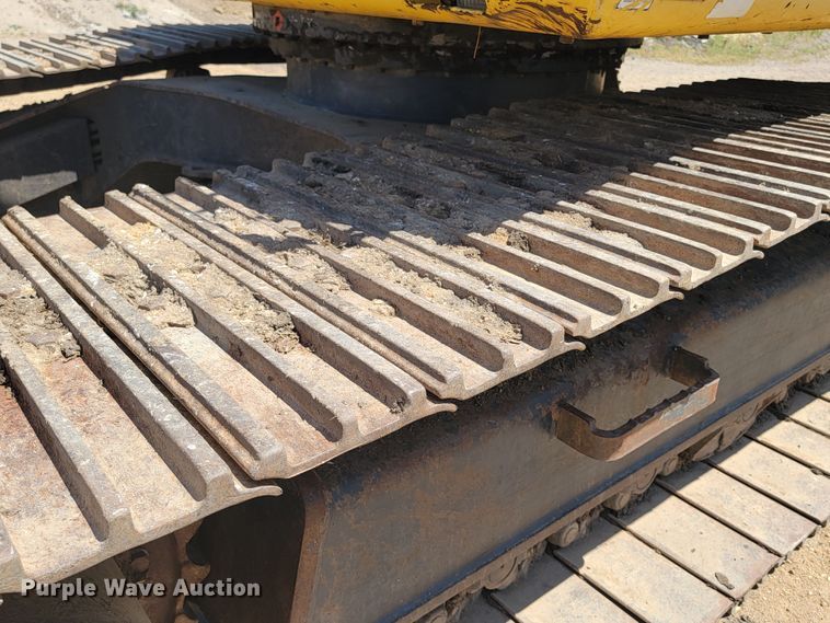 image for item JG9810 1996 Kobelco SK200LC Mark IV  excavator