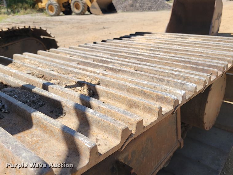 image for item JG9810 1996 Kobelco SK200LC Mark IV  excavator