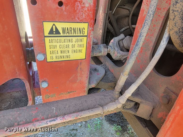 image for item JG9823 1981 Versatile 835  4WD tractor