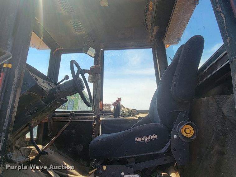 image for item JG9823 1981 Versatile 835  4WD tractor