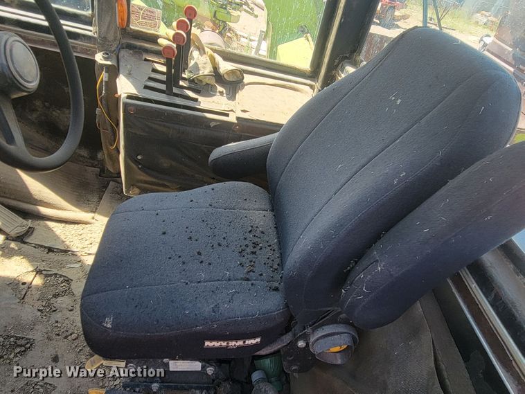 image for item JG9823 1981 Versatile 835  4WD tractor