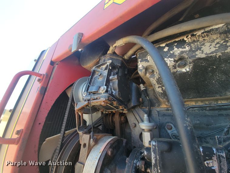 image for item JG9823 1981 Versatile 835  4WD tractor