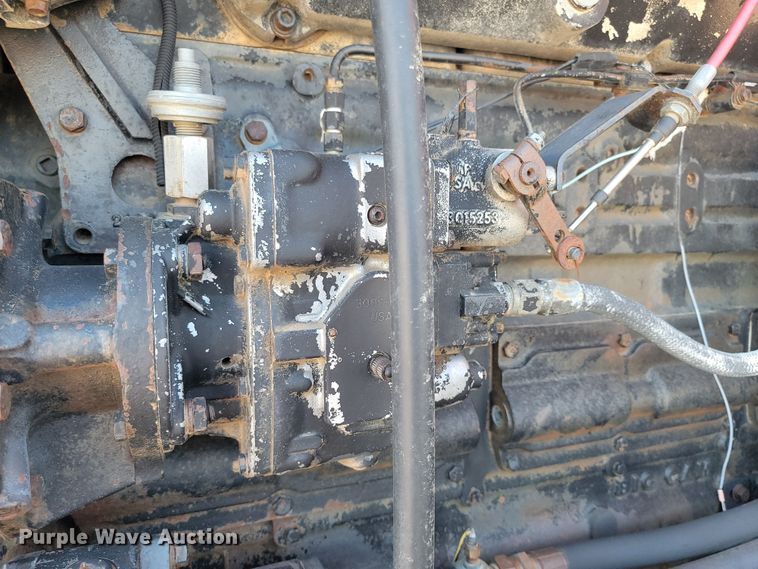 image for item JG9823 1981 Versatile 835  4WD tractor