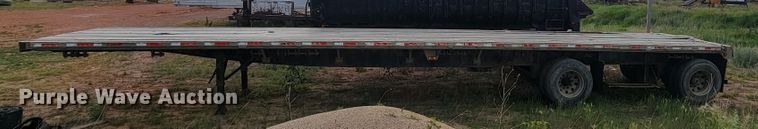 image for item JG9824 2000 Great Dane  flatbed trailer