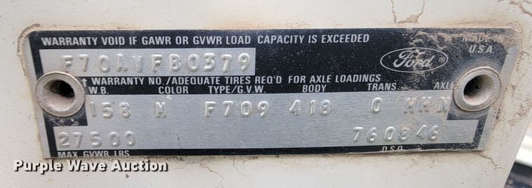 image for item JG9825 1979 Ford F700  utility / service truck