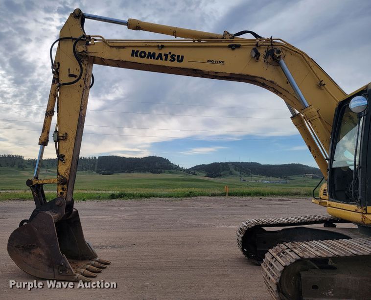 image for item JG9828 1996 Komatsu PC200LC-6LC  excavator