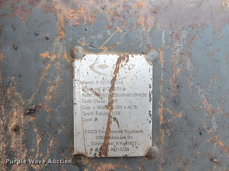 image for item JG9828 1996 Komatsu PC200LC-6LC  excavator