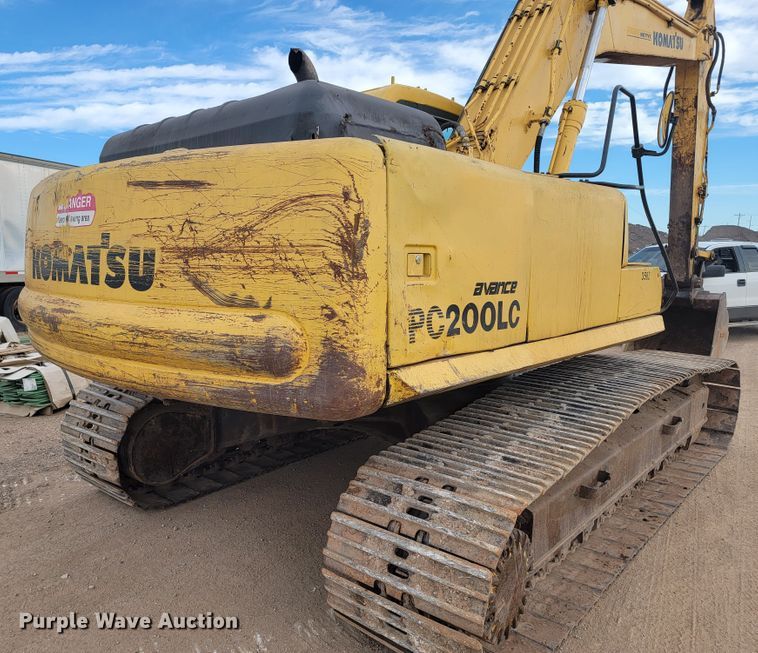 image for item JG9828 1996 Komatsu PC200LC-6LC  excavator