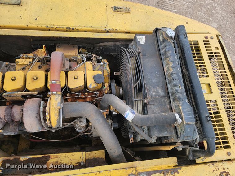 image for item JG9828 1996 Komatsu PC200LC-6LC  excavator