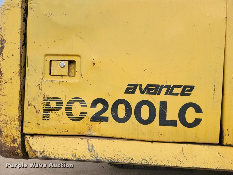 image for item JG9828 1996 Komatsu PC200LC-6LC  excavator