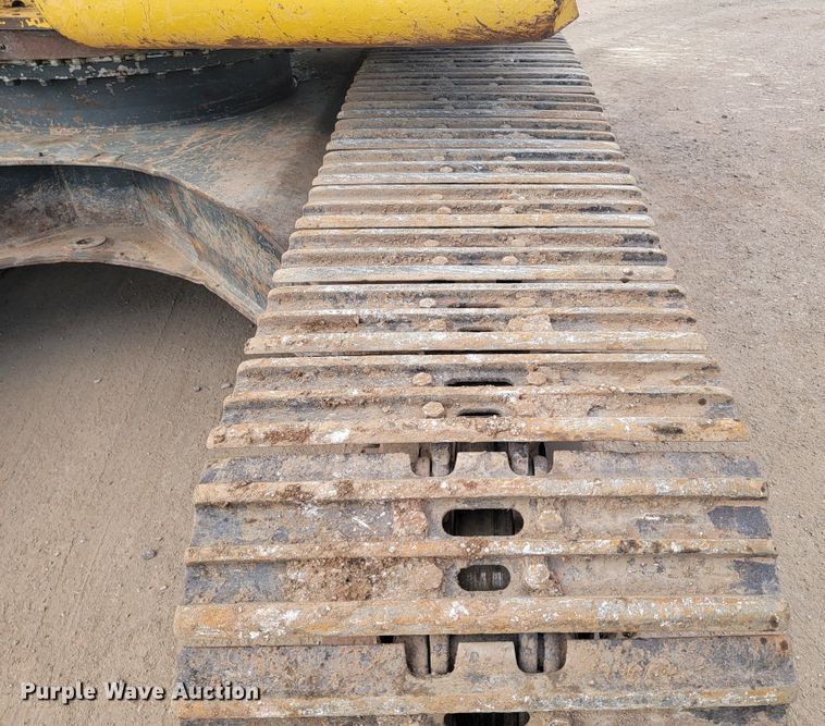 image for item JG9828 1996 Komatsu PC200LC-6LC  excavator