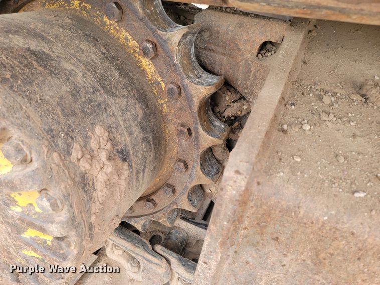 image for item JG9828 1996 Komatsu PC200LC-6LC  excavator