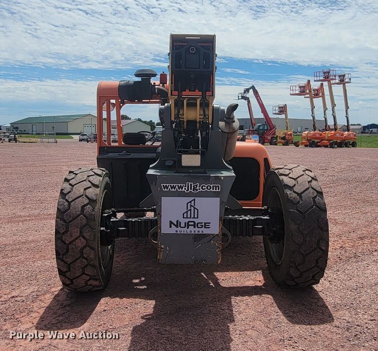 image for item JG9866 2009 JLG G9-43A  telehandler