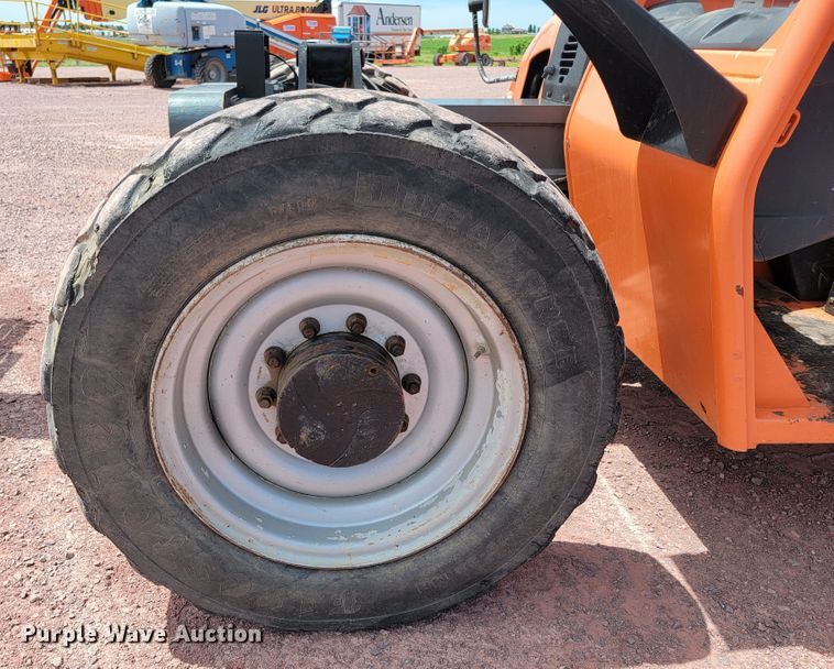 image for item JG9866 2009 JLG G9-43A  telehandler