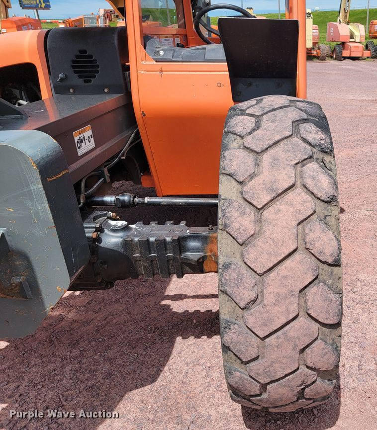image for item JG9866 2009 JLG G9-43A  telehandler
