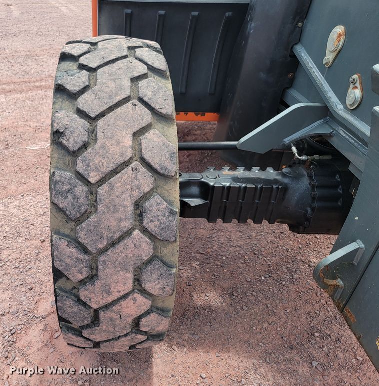 image for item JG9866 2009 JLG G9-43A  telehandler