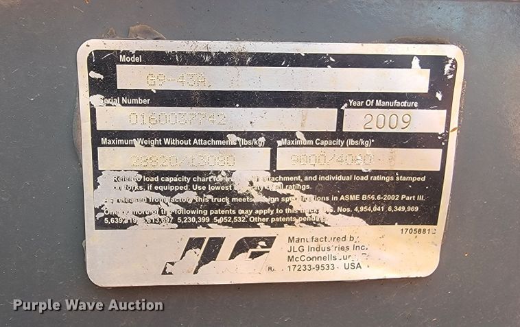 image for item JG9866 2009 JLG G9-43A  telehandler