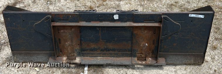 image for item JM9291 Bobcat 88 HD C/I  skid steer bucket