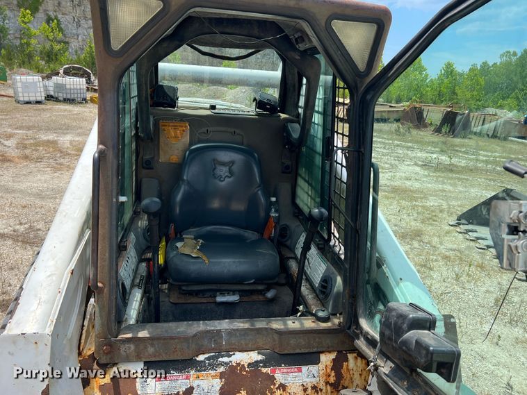 image for item JM9299 2007 Bobcat T300  skid steer loader
