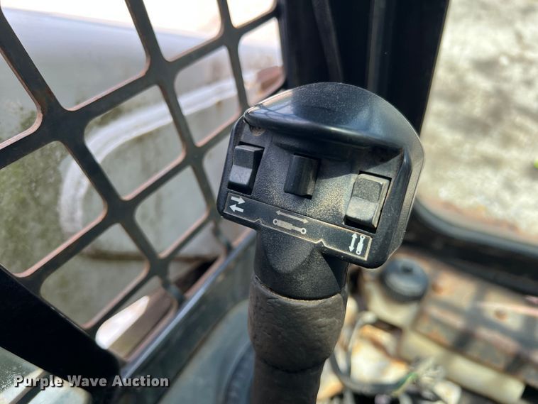 image for item JM9299 2007 Bobcat T300  skid steer loader