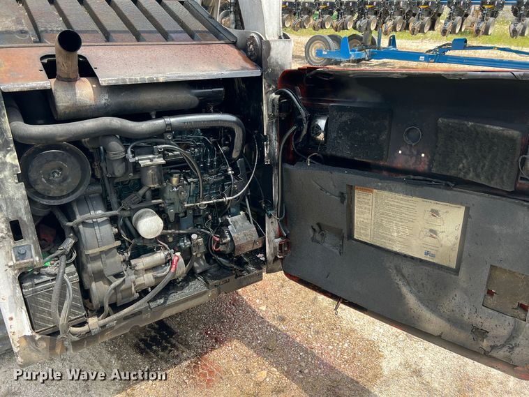 image for item JM9299 2007 Bobcat T300  skid steer loader