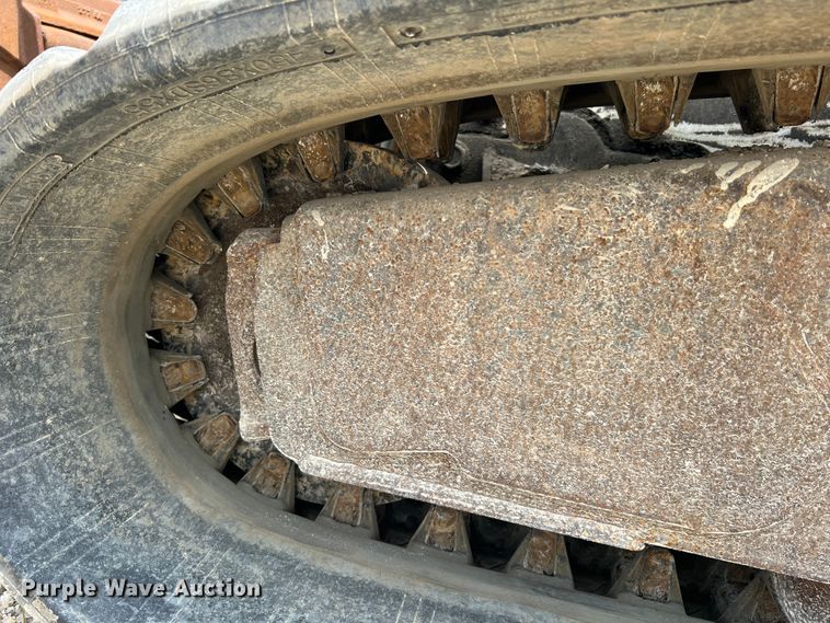 image for item JM9299 2007 Bobcat T300  skid steer loader