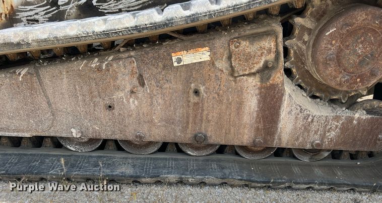 image for item JM9299 2007 Bobcat T300  skid steer loader