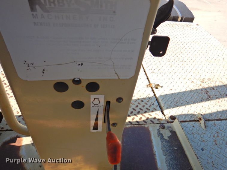 image for item JS9018 2007 Ingersoll Rand PT125R  pneumatic roller