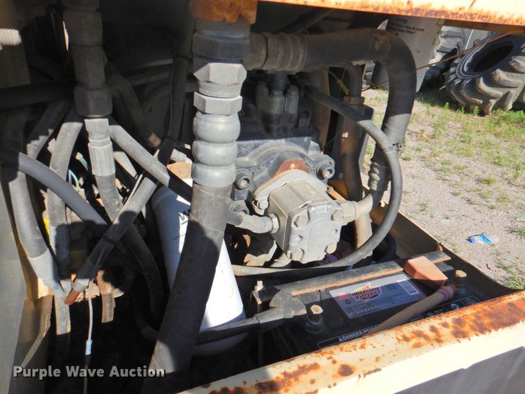 image for item JS9018 2007 Ingersoll Rand PT125R  pneumatic roller