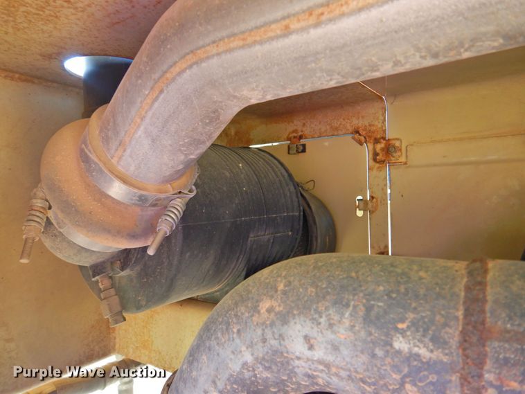 image for item JS9018 2007 Ingersoll Rand PT125R  pneumatic roller