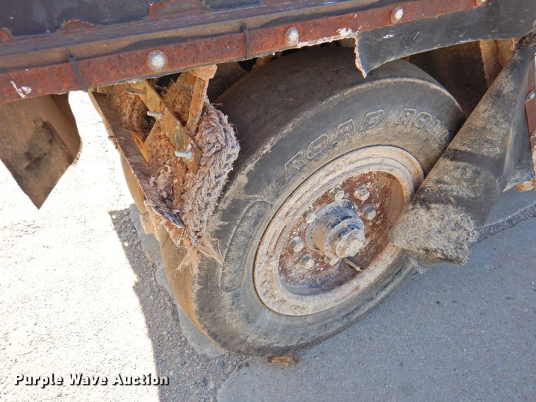 image for item JS9018 2007 Ingersoll Rand PT125R  pneumatic roller