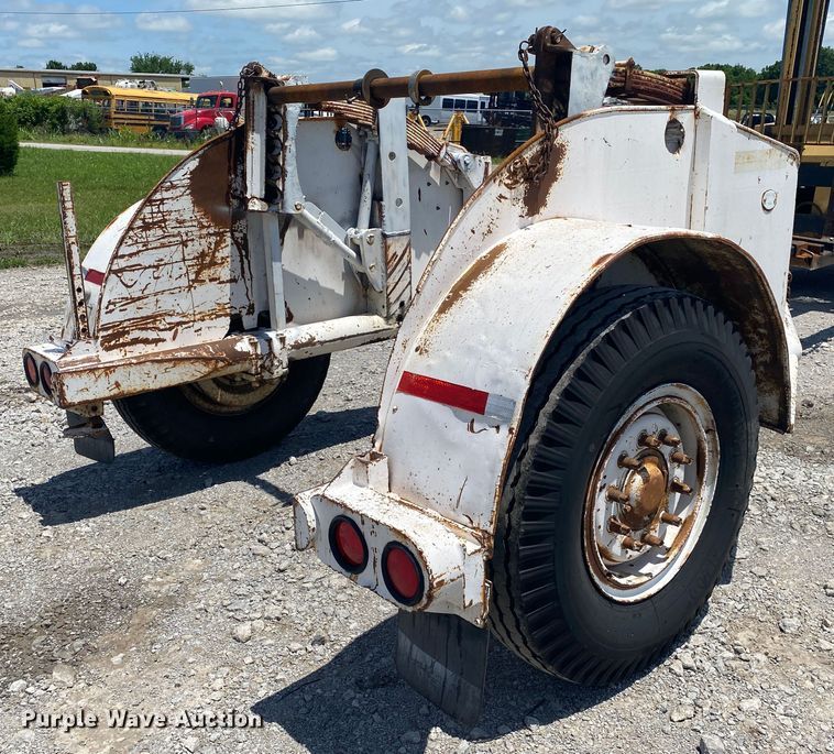 image for item JU9263 Eaton Metal Products  reel trailer