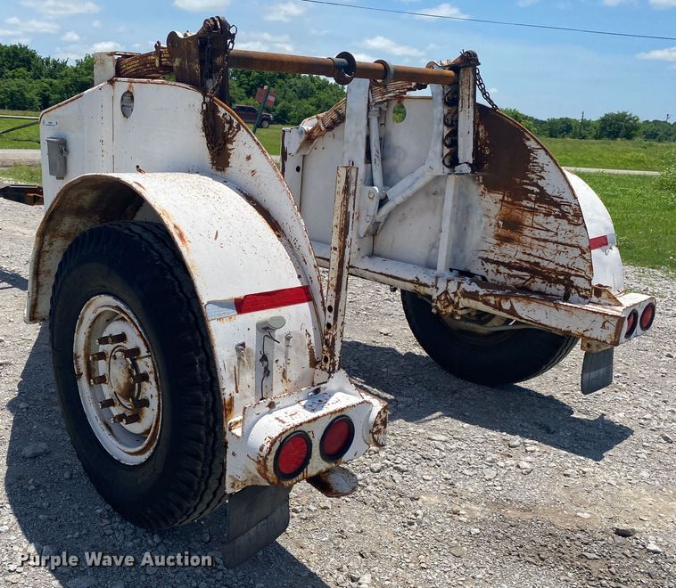 image for item JU9263 Eaton Metal Products  reel trailer