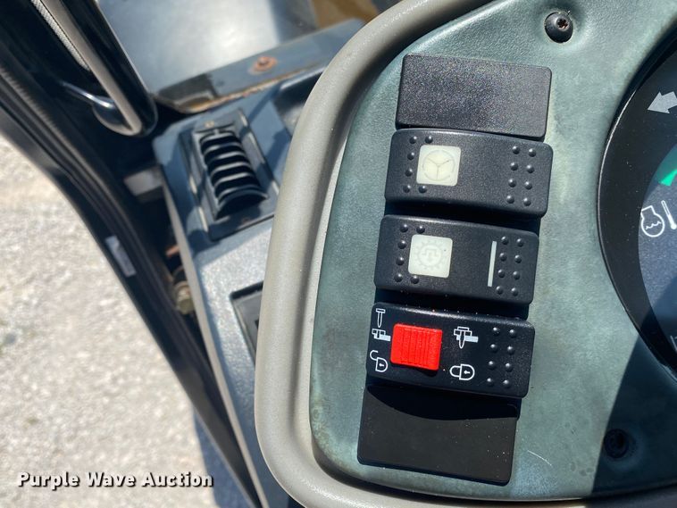 image for item JU9271 2005 Caterpillar TH560B  telehandler