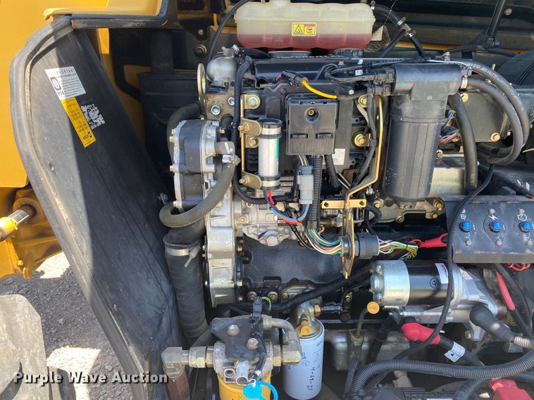 image for item JU9271 2005 Caterpillar TH560B  telehandler