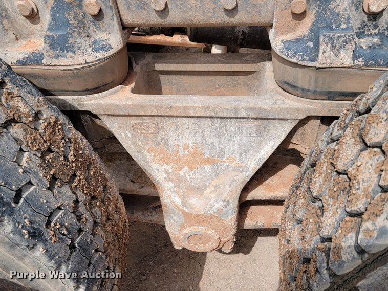 image for item KA9318 1985 Volvo White Autocar AT Westport  truck cab and chassis