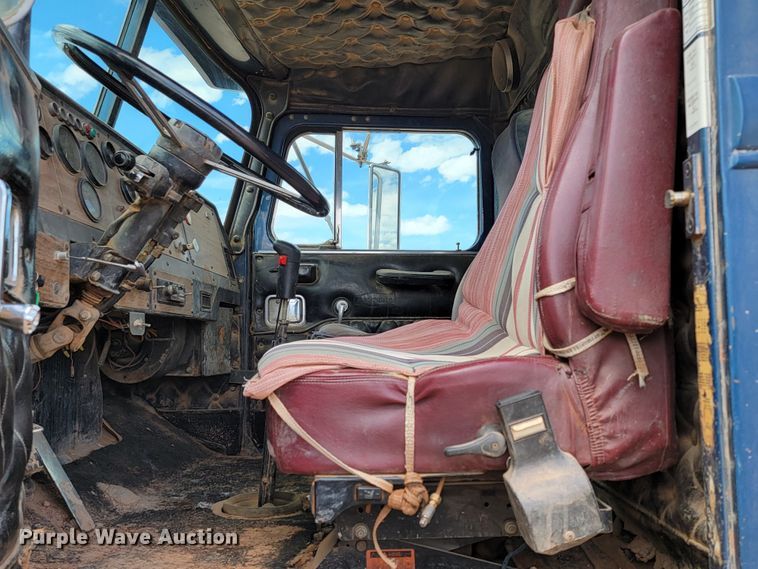 image for item KA9318 1985 Volvo White Autocar AT Westport  truck cab and chassis