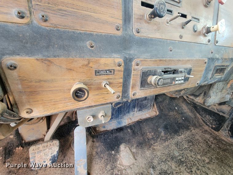 image for item KA9318 1985 Volvo White Autocar AT Westport  truck cab and chassis