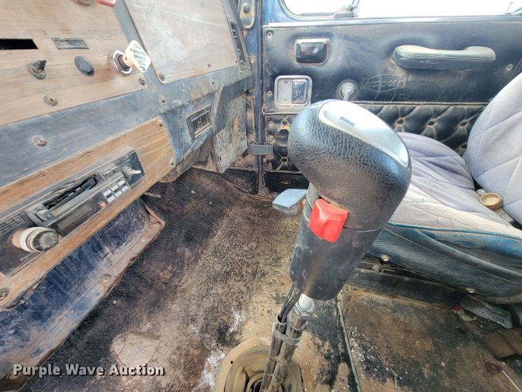 image for item KA9318 1985 Volvo White Autocar AT Westport  truck cab and chassis