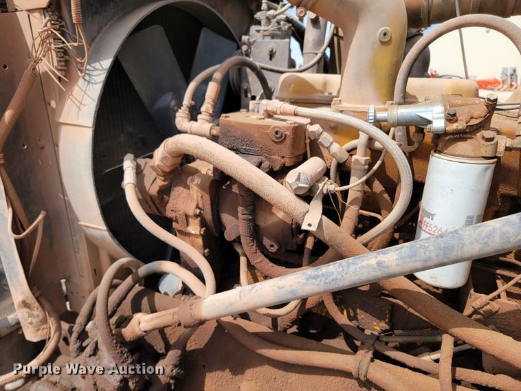 image for item KA9318 1985 Volvo White Autocar AT Westport  truck cab and chassis