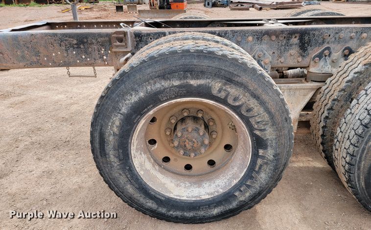 image for item KA9318 1985 Volvo White Autocar AT Westport  truck cab and chassis