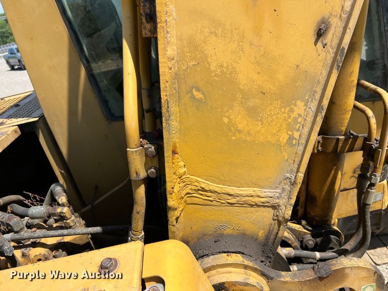 image for item KC9839 1999 Caterpillar 322BL  long reach excavator