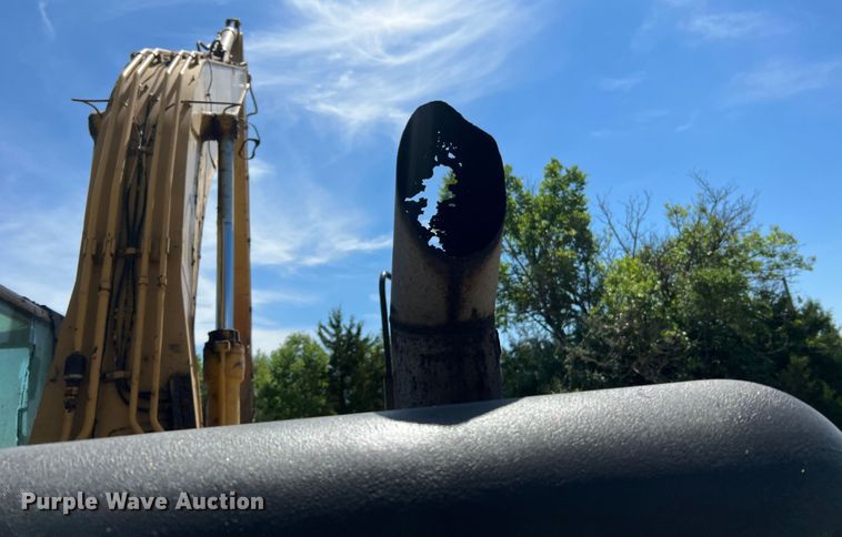 image for item KC9839 1999 Caterpillar 322BL  long reach excavator