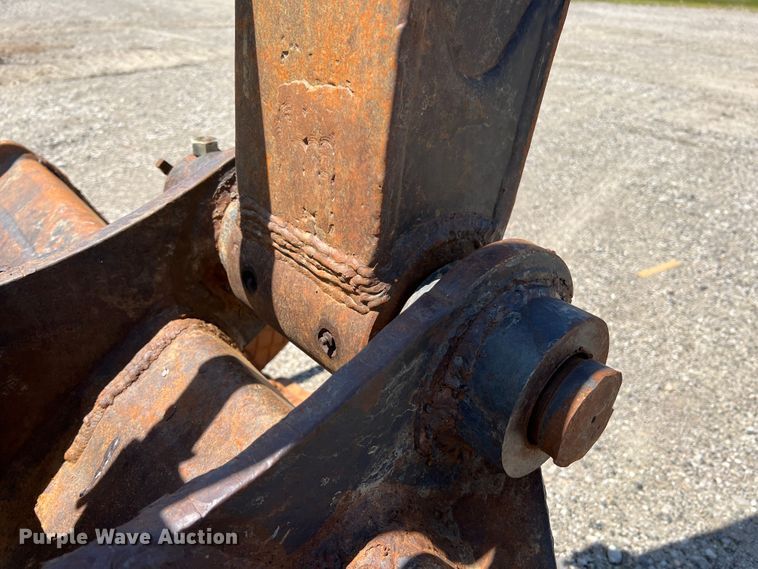 image for item KC9839 1999 Caterpillar 322BL  long reach excavator